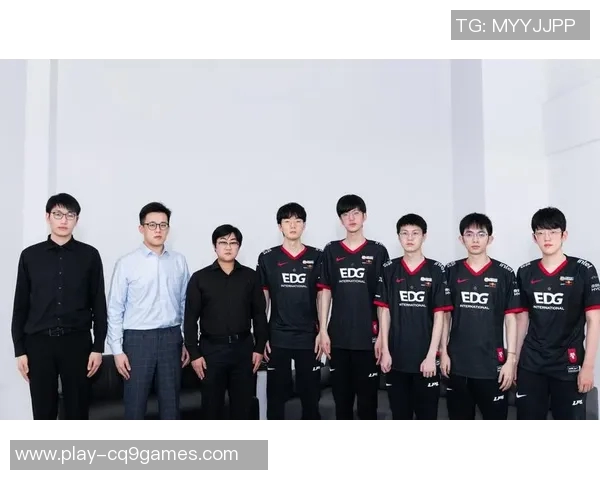 S15LOL赛后分析EDG与RNG比赛中意识的较量与启示实时新闻